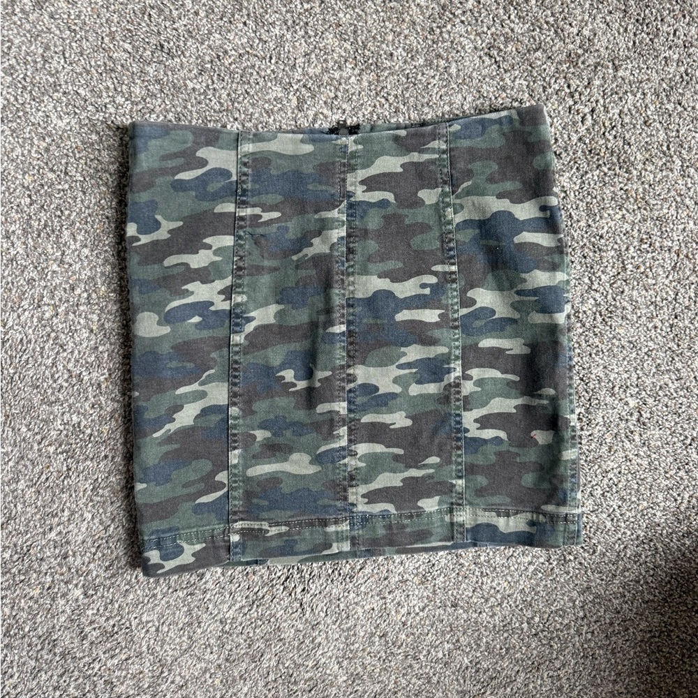 Free people camo skirt size s